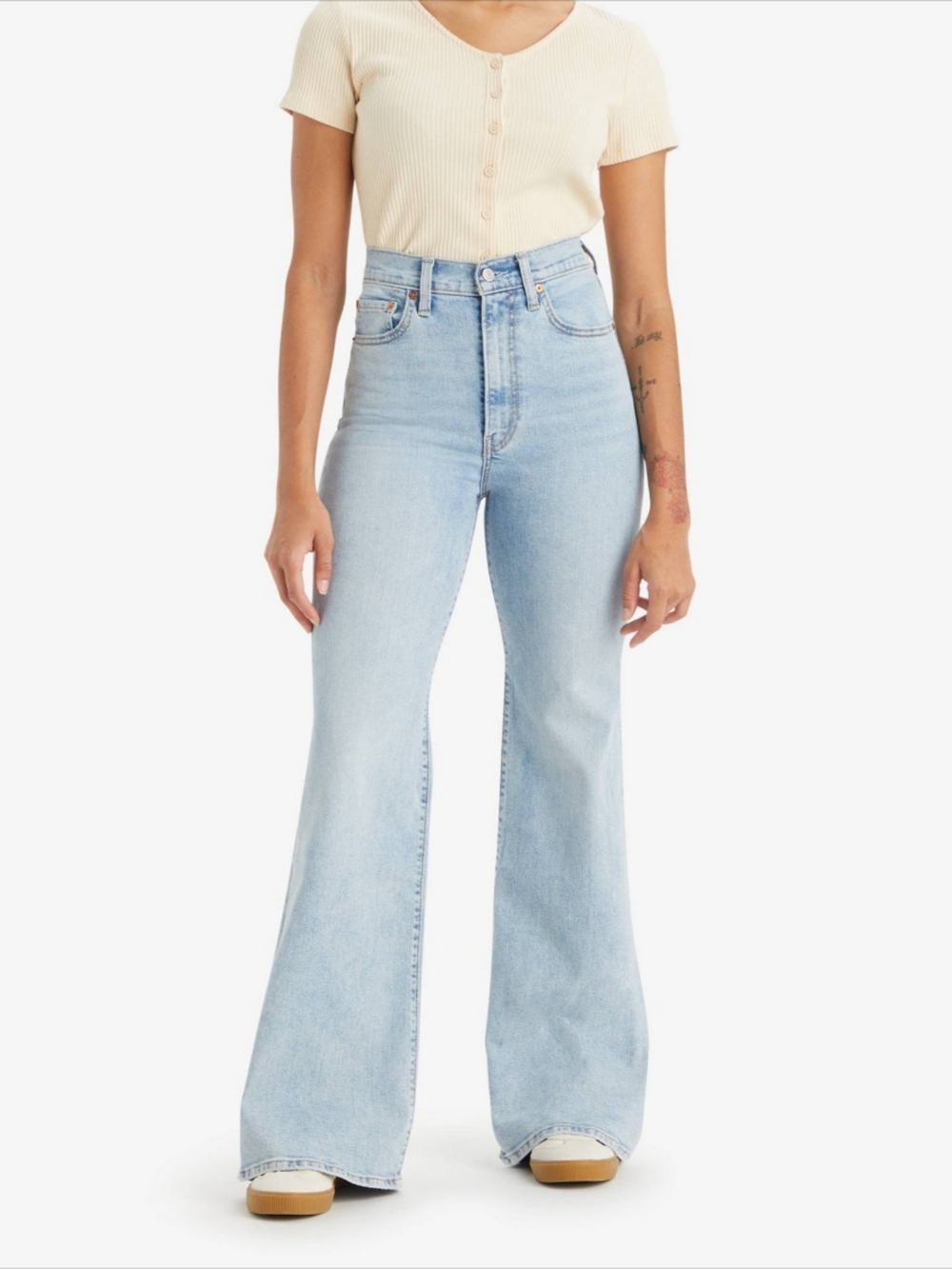 Levi's | Ribcage Bell Bottom Jeans Light Wash Blue Stretch High Rise 32x32 NWT